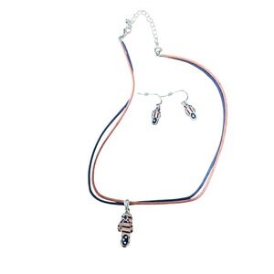 Avon Patriotic Flip Flop Pendant Necklace and‎ Earrings Jewelry Set